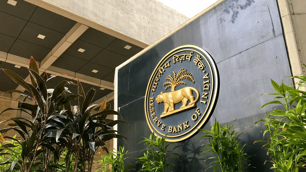 Reserve Bank of India to Begin Wholesale Central Bank Digital Currency Pilot on 1 November_Monochrome Monthly Recap.png